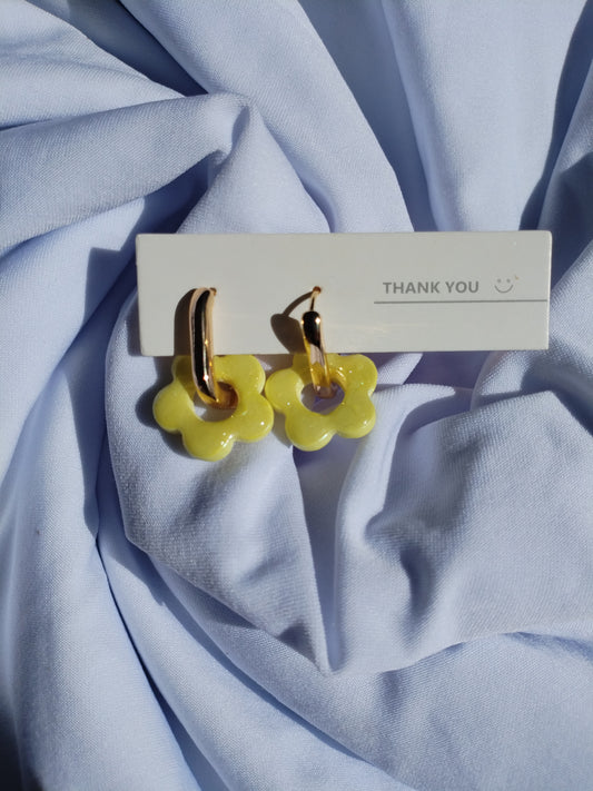 Gold 'n Daises