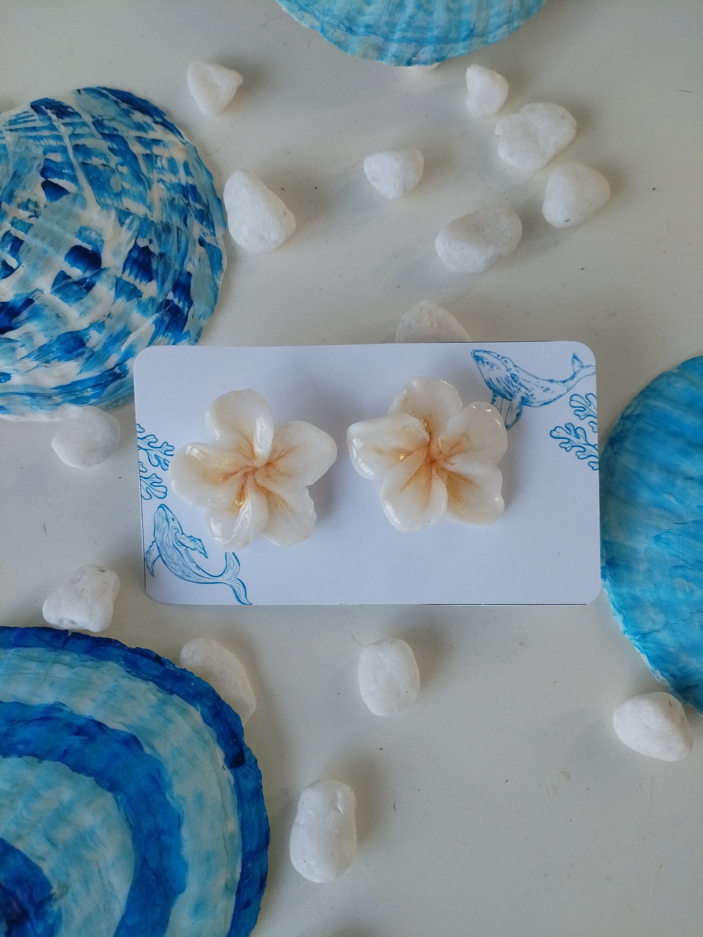 Beach flowers (white)